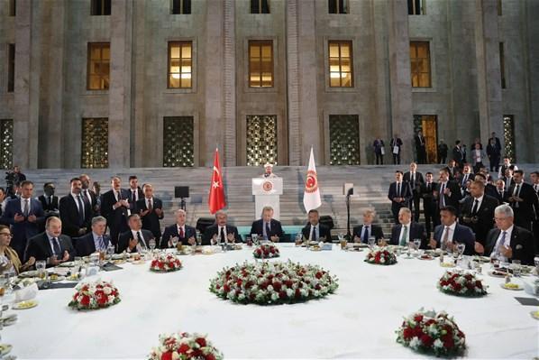 Cumhurbaşkanı Erdoğan: Her birimiz Türkiyeyi hedeflerine ulaştırmaya mükellefiz
