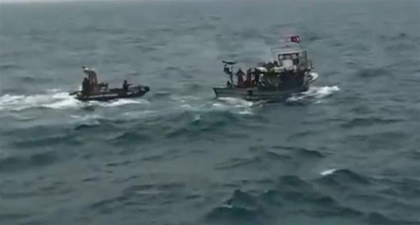 Türk balıkçı teknesine müdahalede yeni görüntüler ortaya çıktı