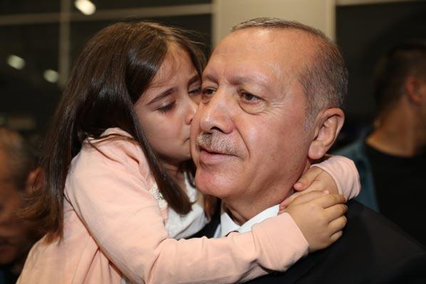 Cumhurbaşkanı Erdoğan son noktayı koydu: Türkiye Cumhuriyetinde o konu bitmiştir