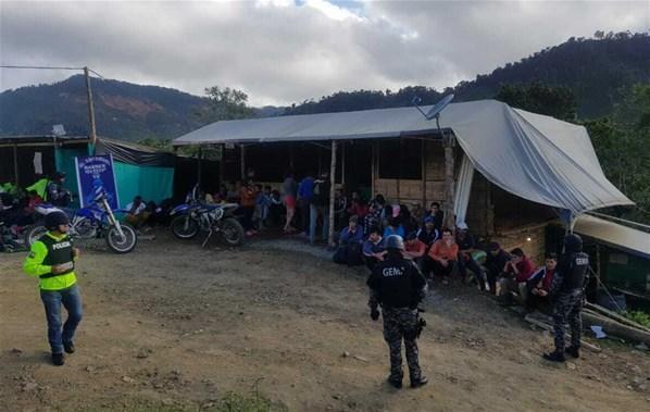 Ekvadorda kaçak madene ordu müdahalesi