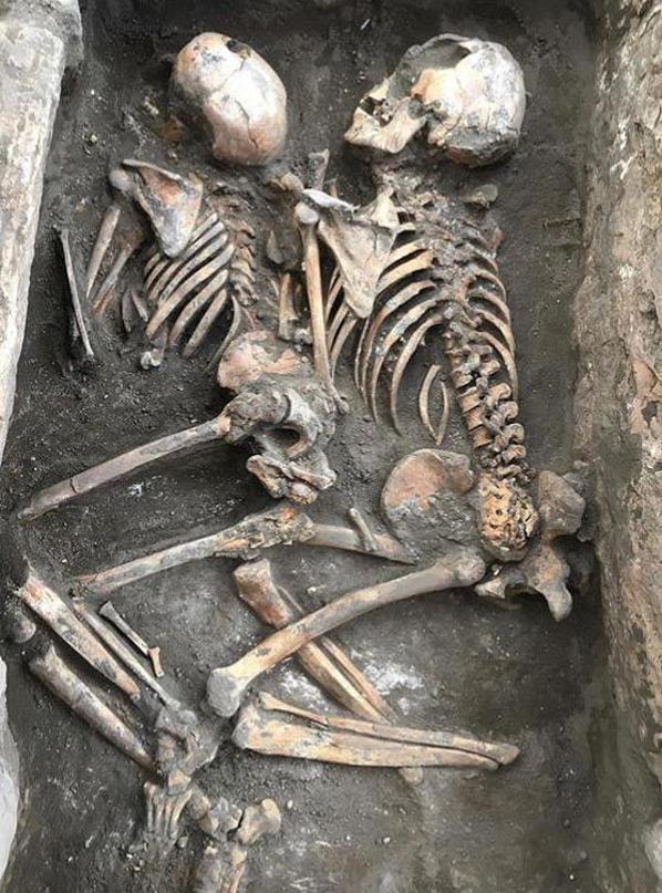 Eskişehirde 5 bin yıllık insan iskeleti bulundu