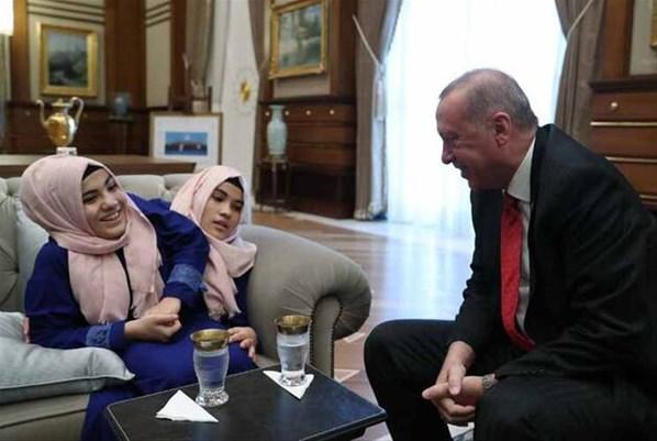 Cumhurbaşkanı Erdoğan siyam ikizlerini ağırladı