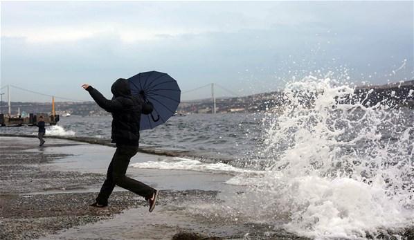 AKOMdan İstanbul için fırtına uyarısı