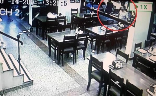 Şevket Çoruha saldıranların restoranı birbirine kattığı görüntüler ortaya çıktı