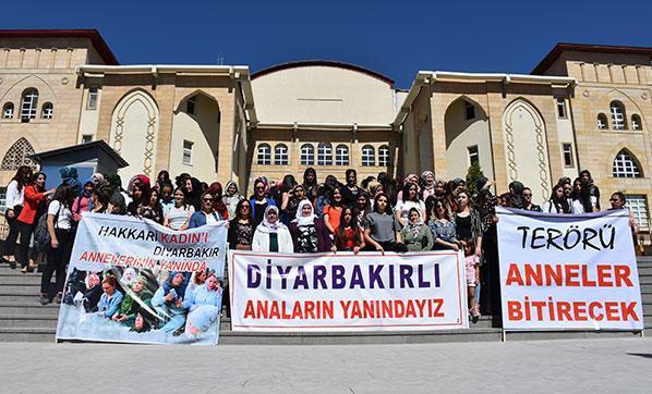 Diyarbakır annelerine 81 ilden destek