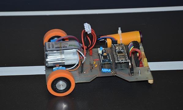 Güneş robot, araçların kaza yapmasını önleyecek