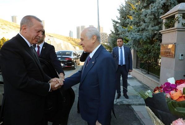 Cumhurbaşkanı Erdoğan, Bahçeliyi ziyaret etti
