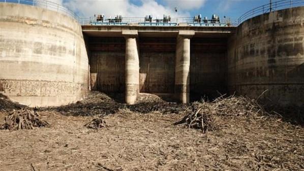 İstanbulda su alarmı İki baraj kullanım dışı kaldı