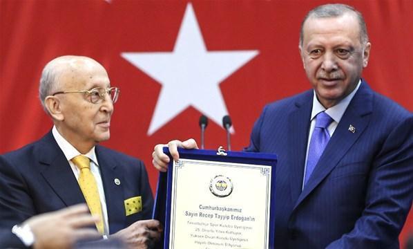 Cumhurbaşkanı Erdoğan, Fenerbahçe Yüksek Divan Kurulunda konuştu