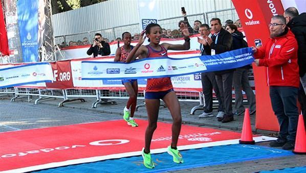 Vodafone 41. İstanbul Maratonunda rekor kırıldı