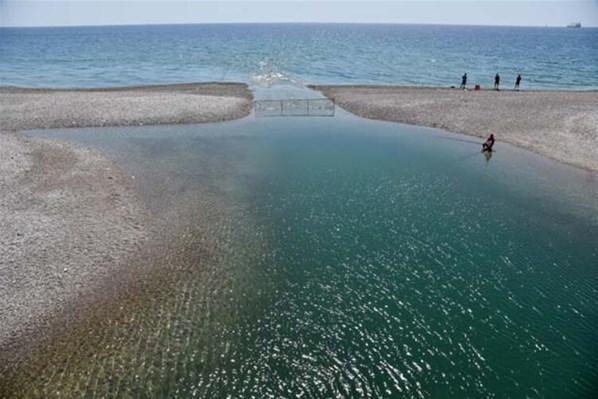 Türkiyenin dünyaca ünlü sahili yok olma tehlikesiyle karşı karşıya kaldı