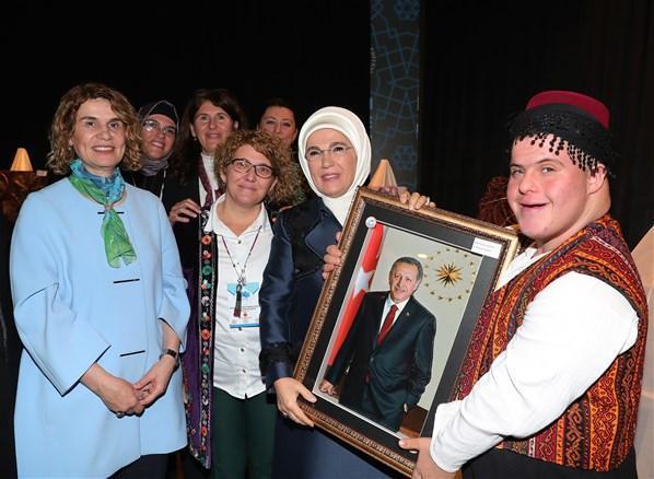Emine Erdoğan: Otizm görülme olasılığı 68de 1e ulaştı