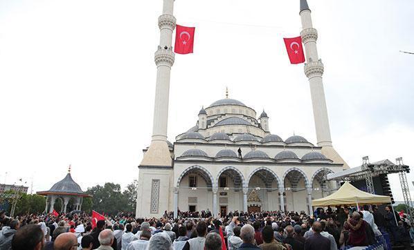 Cumhurbaşkanı Erdoğan: Cemaati olmayan cami yetim ve öksüzdür