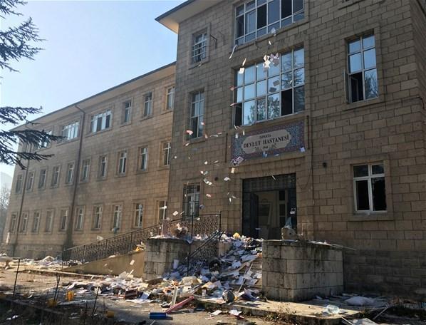Fuhuş yapıldığı iddia edilen eski hastane binası temizlendi