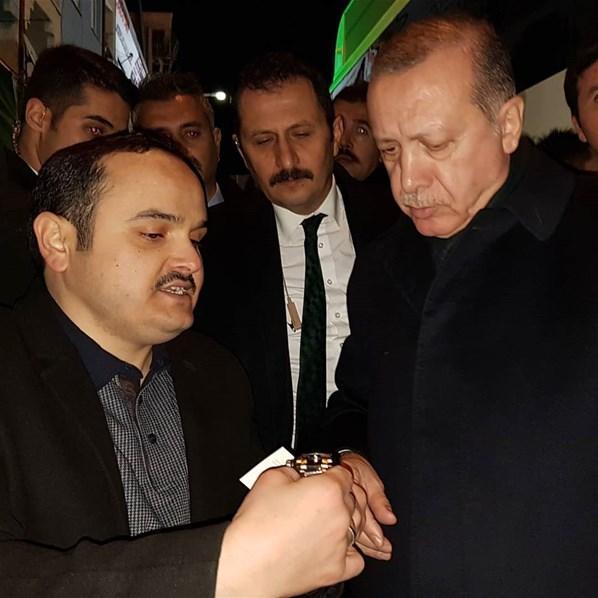 Cumhurbaşkanı Erdoğandan, Ali Hilmi Uysala hediye saat