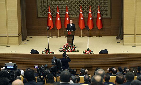 Cumhurbaşkanı Erdoğan canlı yayında duyurdu: 200-250 bin kişi...