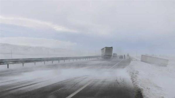 İstanbula kar ne zaman yağacak Son dakika trafik kazası...