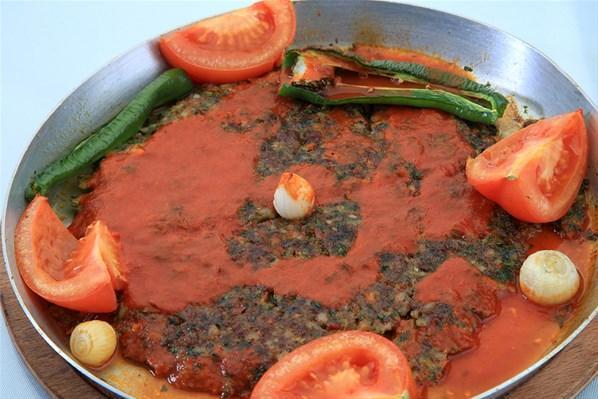 Günün iftar menüsü: Mercimek çorbası, kilis tava, pirinç pilavı ve adisebaba tatlısı tarifi ve yapılışları
