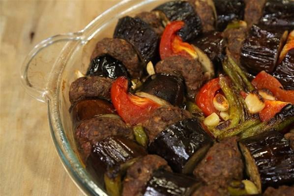 Arda Türkmenden iftar menüsü: Bugün ne pişirsem 6 Mayıs Çarşamba iftar menüsü