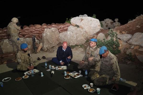 Cumhurbaşkanı Erdoğan, Namaz Dağı üs bölgesindeki askerlerin bayramını kutladı