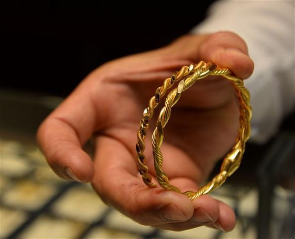 Suriye altınına dikkat Düğünlerde hediye olarak takılıyor