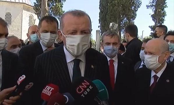 Ayasofyada tarihi an Cumhurbaşkanı Erdoğan Kuran-ı Kerim okudu