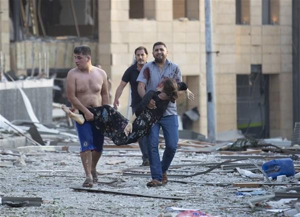 Lübnanın başkenti Beyrutta büyük patlama