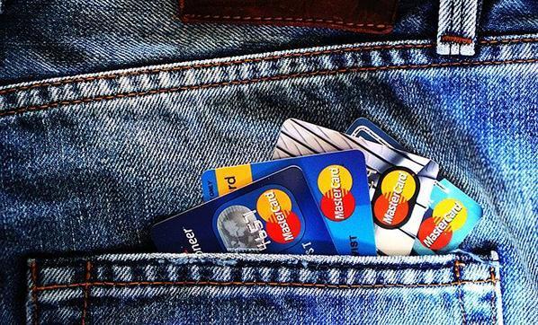 Kredi kartı aidatı şikayetleri arttı İşte Kredi kartı aidatından kurtulmanın yolları