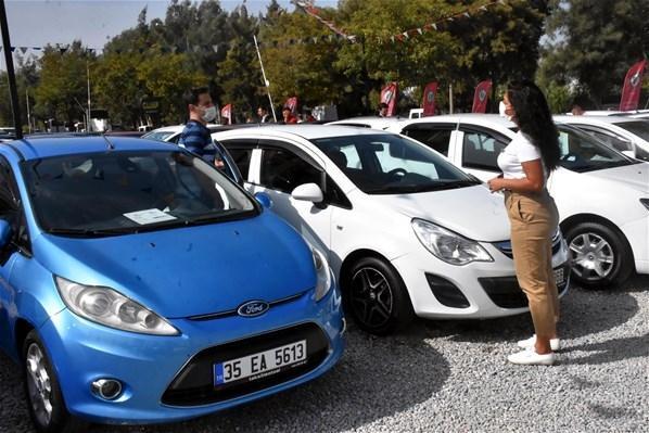 Sıfır otomobil, ikinci el pazarında daha pahalıya satılıyor