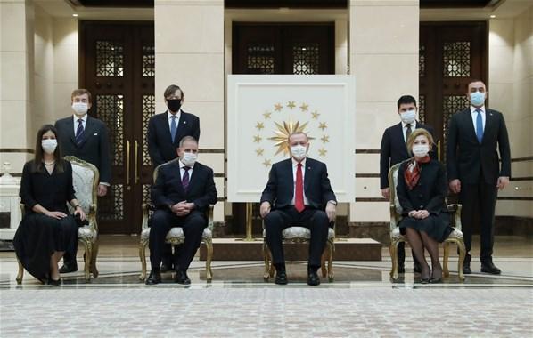 İspanya Büyükelçisi Garnicadan Cumhurbaşkanı Erdoğana güven mektubu