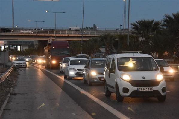 İzmir- Çeşme Otoyolunda deprem yoğunluğu