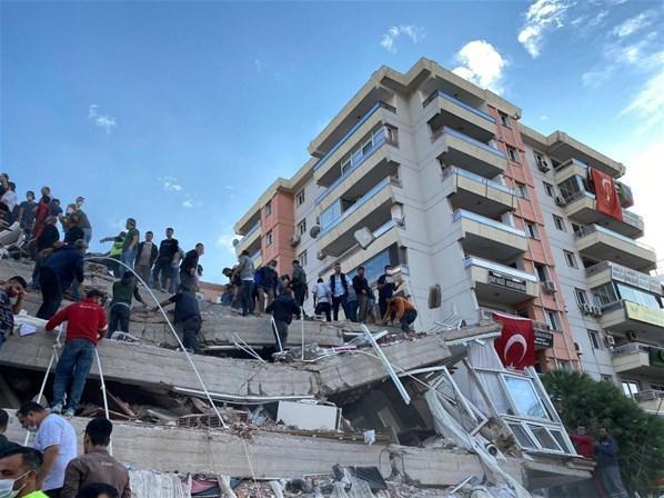 İzmiri deprem vurdu Ölü ve yaralı sayısı...