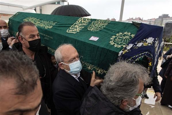 Kılıçdaroğlu Akif Hamzaçebinin annesinin cenaze törenine katıldı