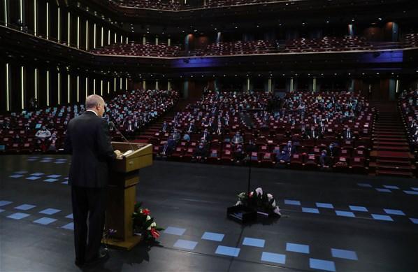 Cumhurbaşkanı Erdoğan: Tarihi bir mücadele veriyoruz