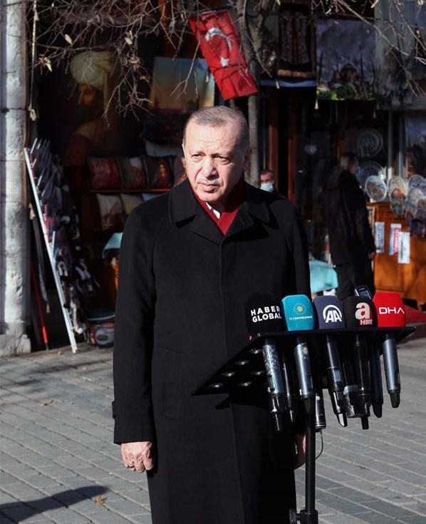 Cumhurbaşkanı Erdoğandan çok sert sözler Bu çağda yaşamıyor