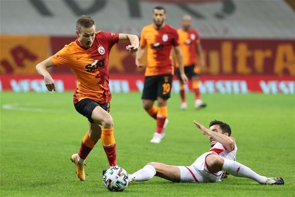 Galatasaray - Antalyaspor: 0 - 0