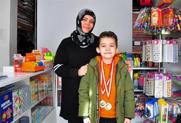 10 yaşındaki Ömer Faruk, matematikte Türkiye 1incisi oldu
