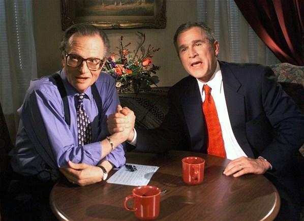 Ünlü televizyon sunucusu Larry King hayatını kaybetti