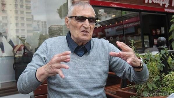 Türk futbolunun efsanesi Varol Ürkmez hayatını kaybetti