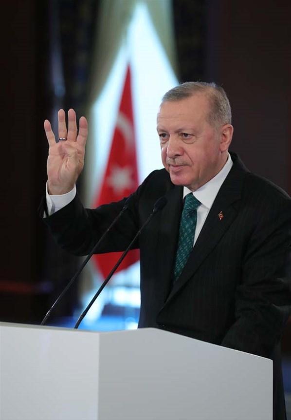 Cumhurbaşkanı Erdoğandan Boğaziçi protestolarına tepki: Öğrenci misiniz yoksa terörist mi