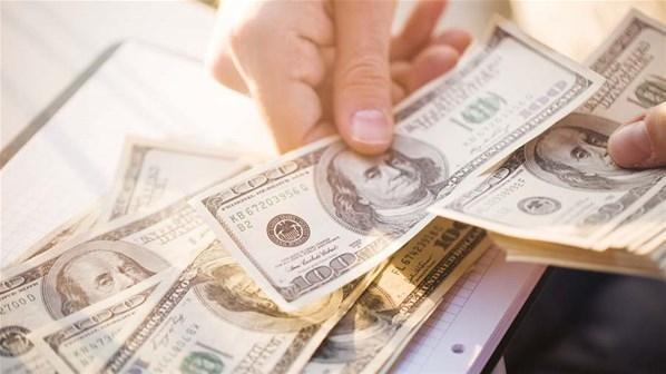 Dolar neden düşüyor Uzmanlar açıkladı...