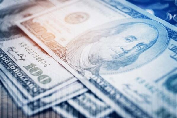 Dolar neden düşüyor Uzmanlar açıkladı...