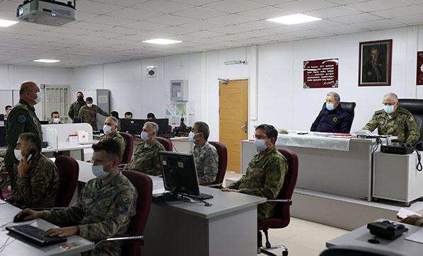 Pençe Kartal-2 Harekatı bitti Acı haberi Bakan Akar duyurdu; PKKnın kalleş yüzü bir kez daha görüldü...