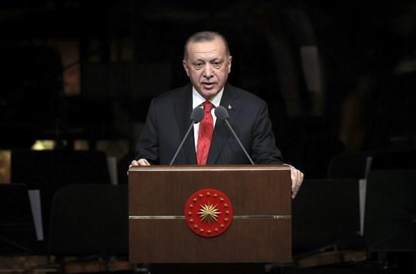 Cumhurbaşkanı Erdoğan: Dilimizde çoraklaşma sürecini yaşıyoruz