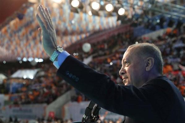 Cumhurbaşkanı Erdoğandan sert tepki: Başardığı için kuduruyorlar