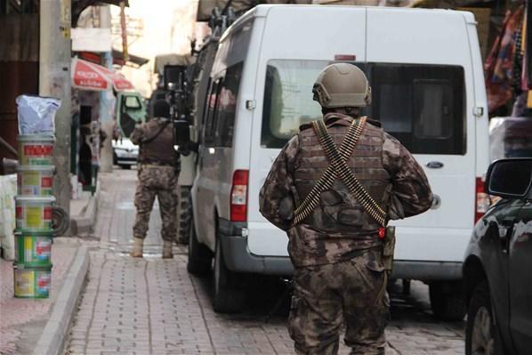 HDPli vekilin babası dahil 14 kişi gözaltında