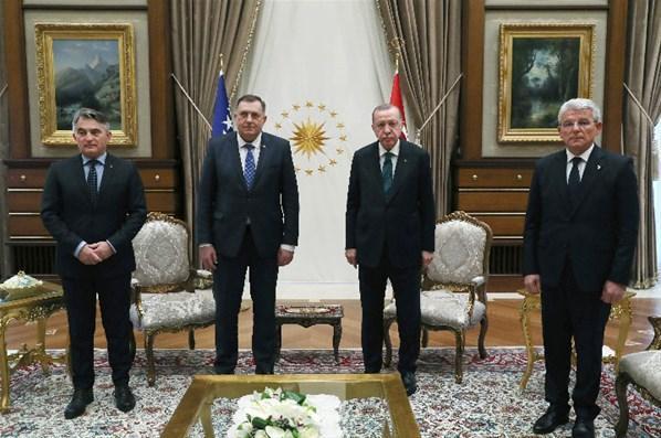 Bosna Hersek Devlet Başkanlığı üyeleri, Cumhurbaşkanlığı Külliyesinde