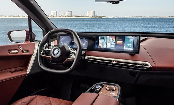 Yeni nesil BMW iDrive daha akıllı olacak