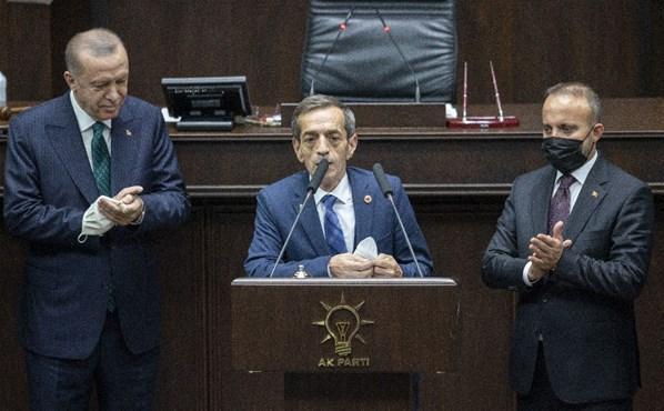 CHPden istifa edip AK Partiye katıldı Rozetini Erdoğan taktı...