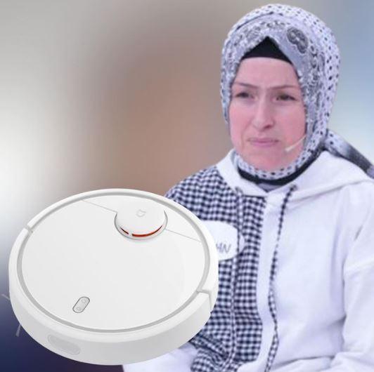 Esra Erolda ilginç olay Başka adama kaçtı, arada kalan robot süpürge oldu